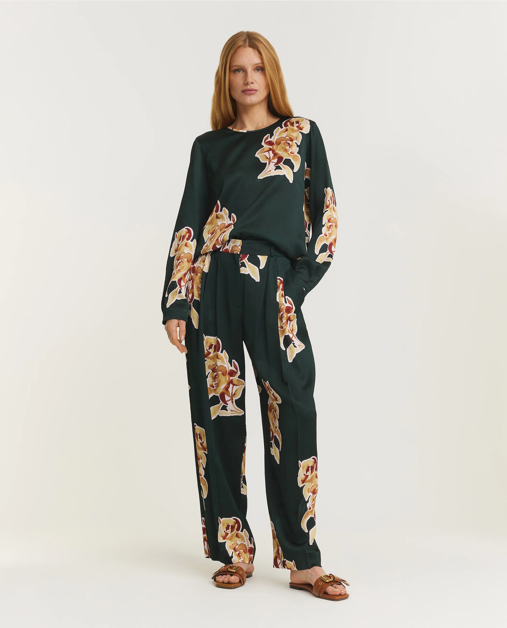 Cut Out Bouquets Broek