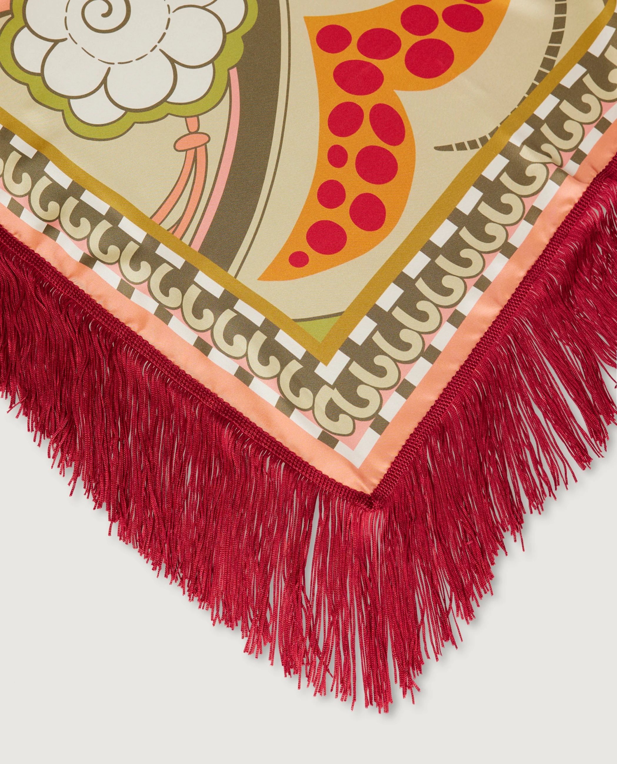 Franje Carré Shawl - Image 3