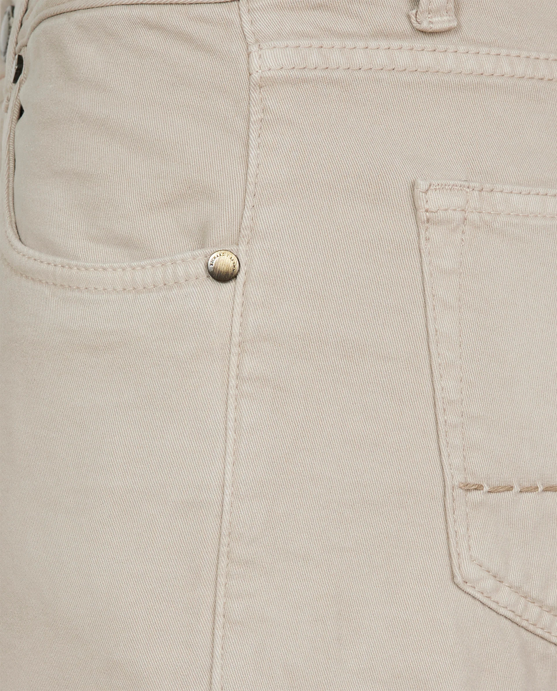 Luxe Jeans - Image 4