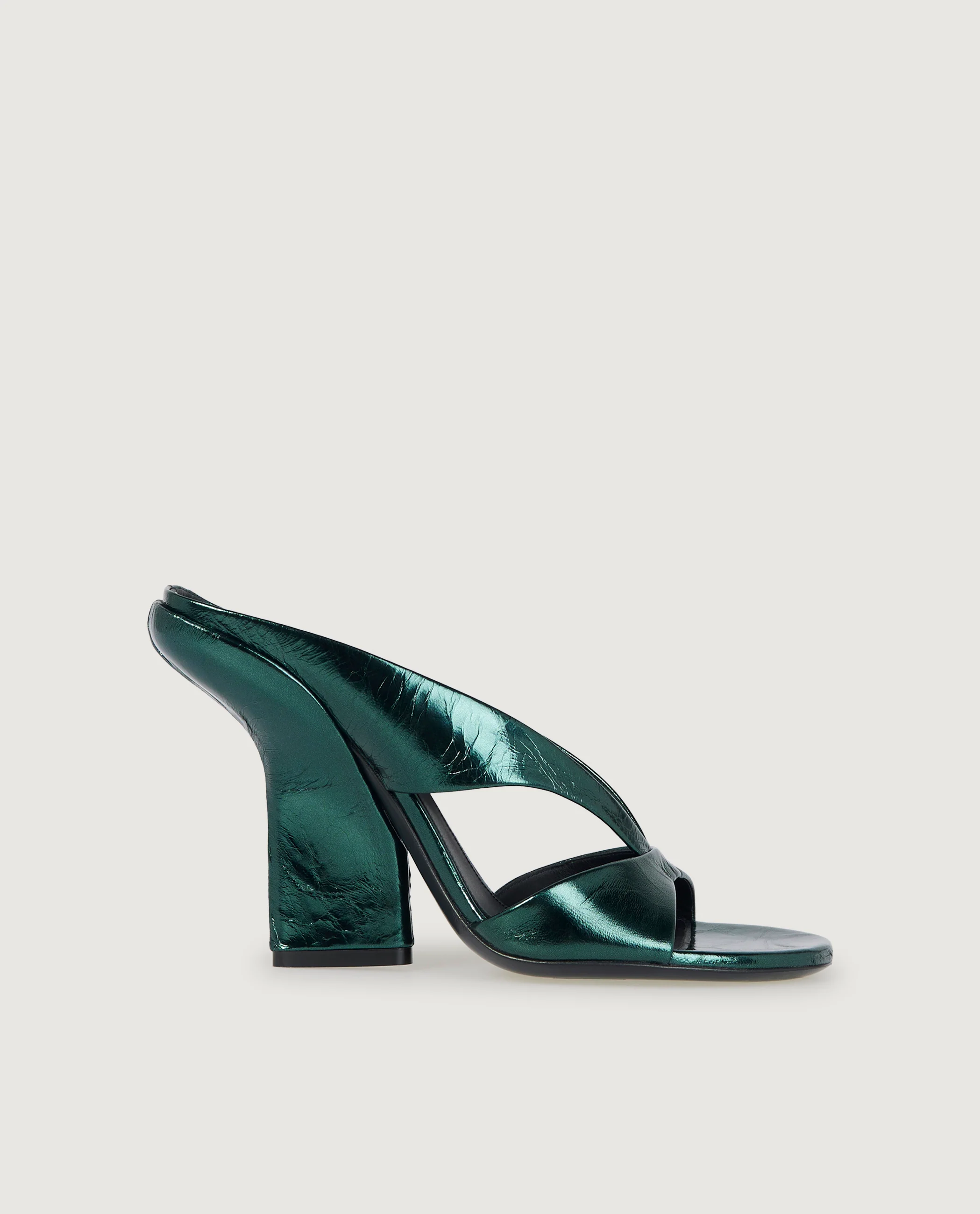 Metallic Slip-On Hakken