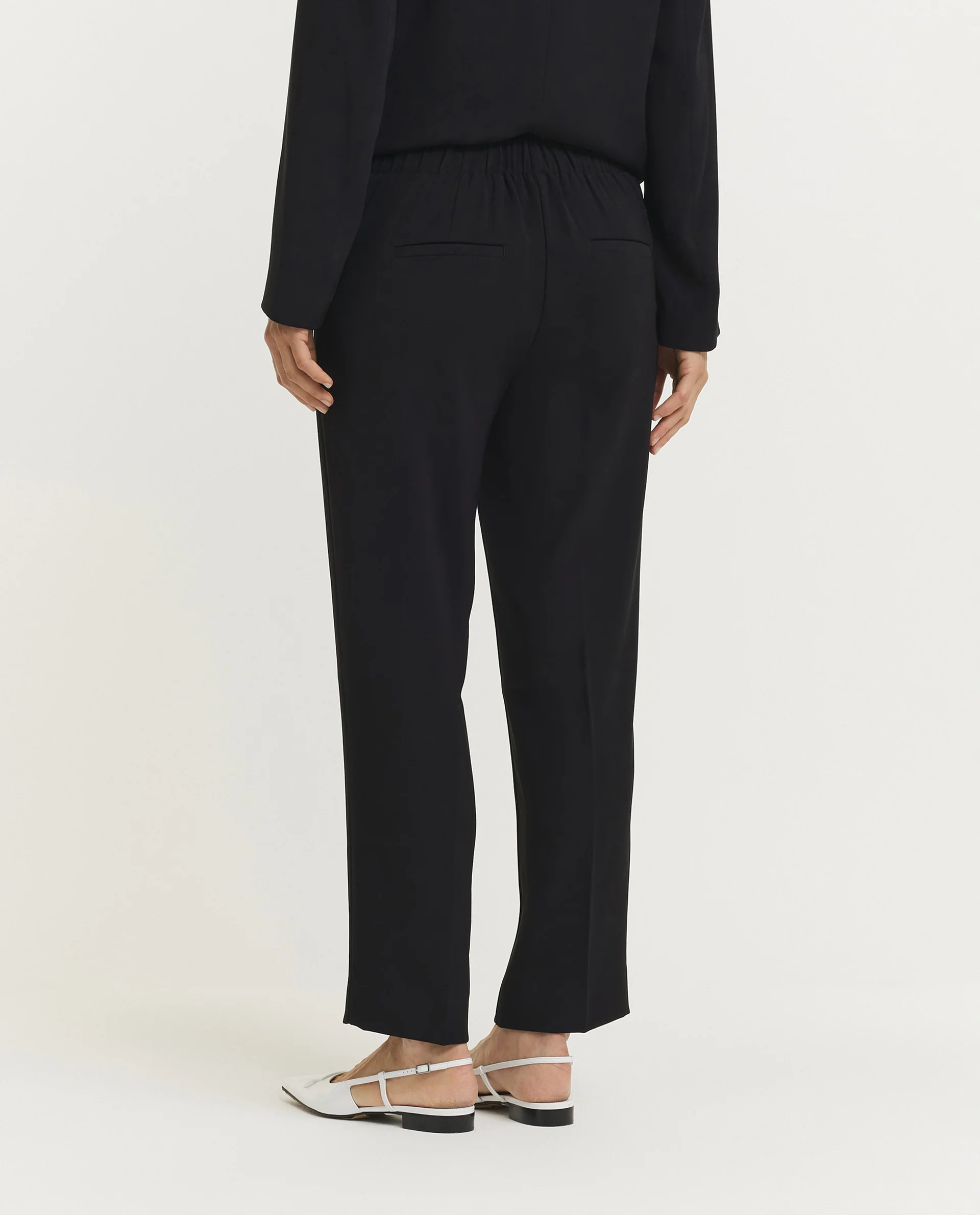 Mid-Rise Tapered Pantalon - Zwart - Image 4