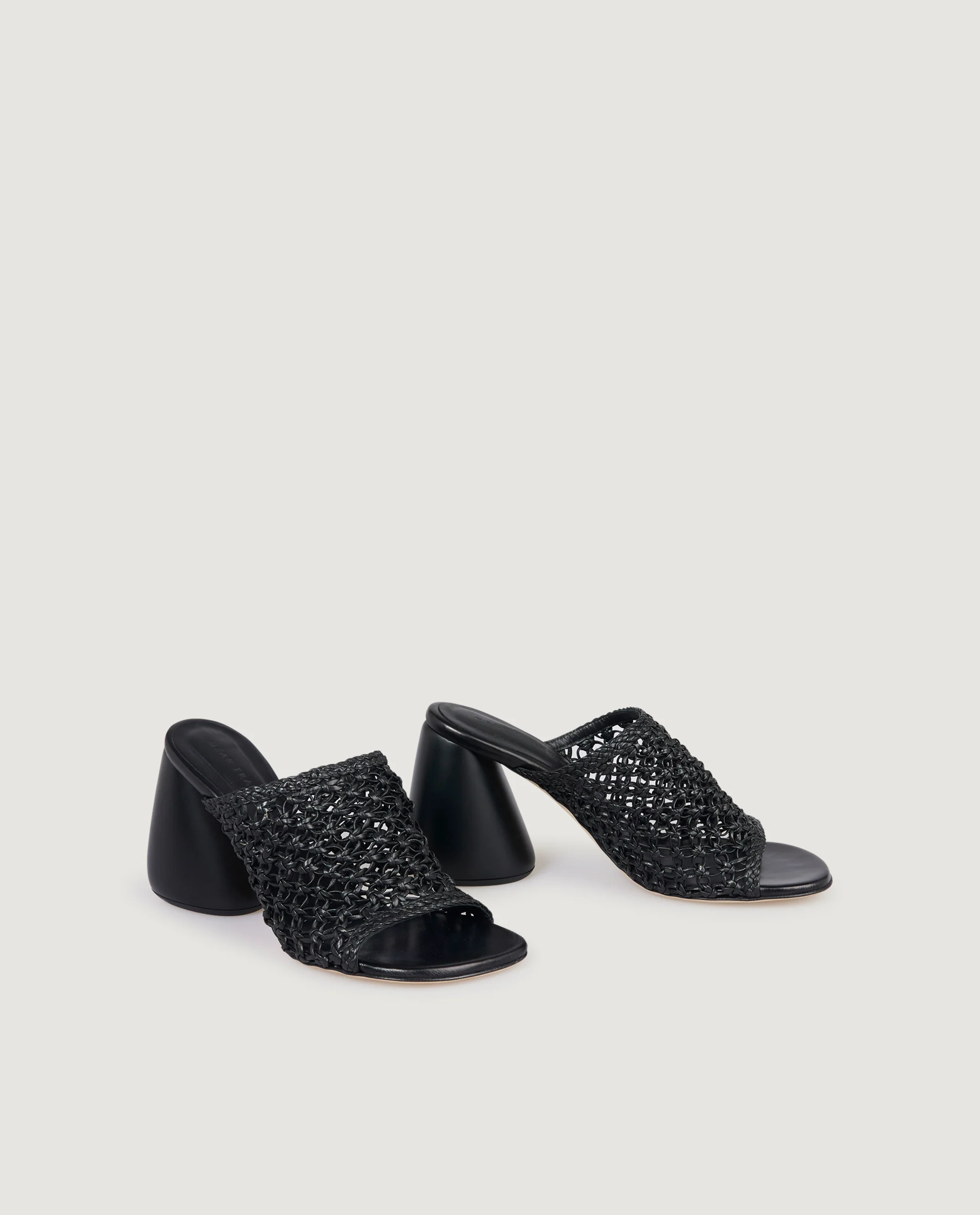 Open Weave Schoen - Image 6