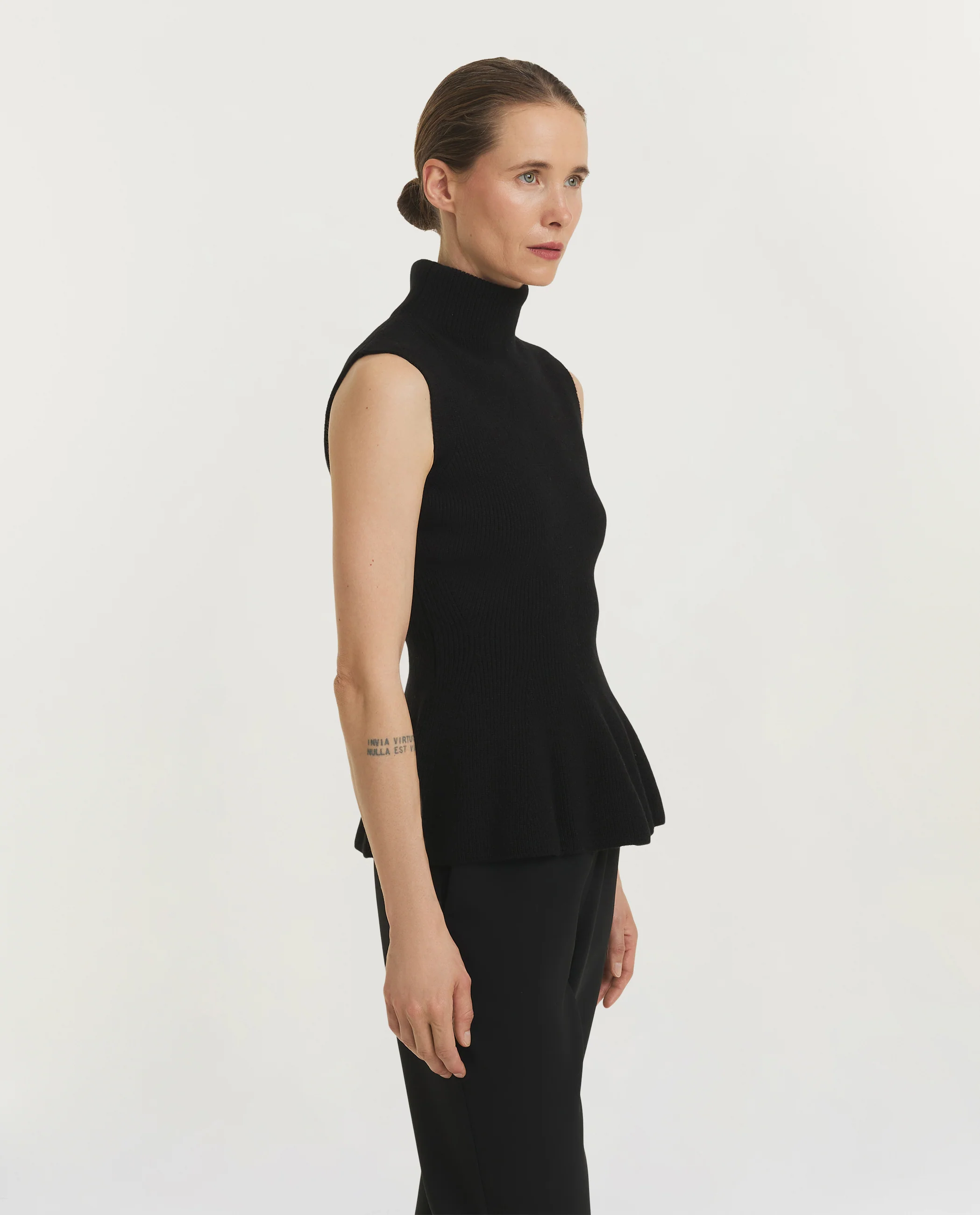 Sculptural Sleeveless Knit Top - Image 4