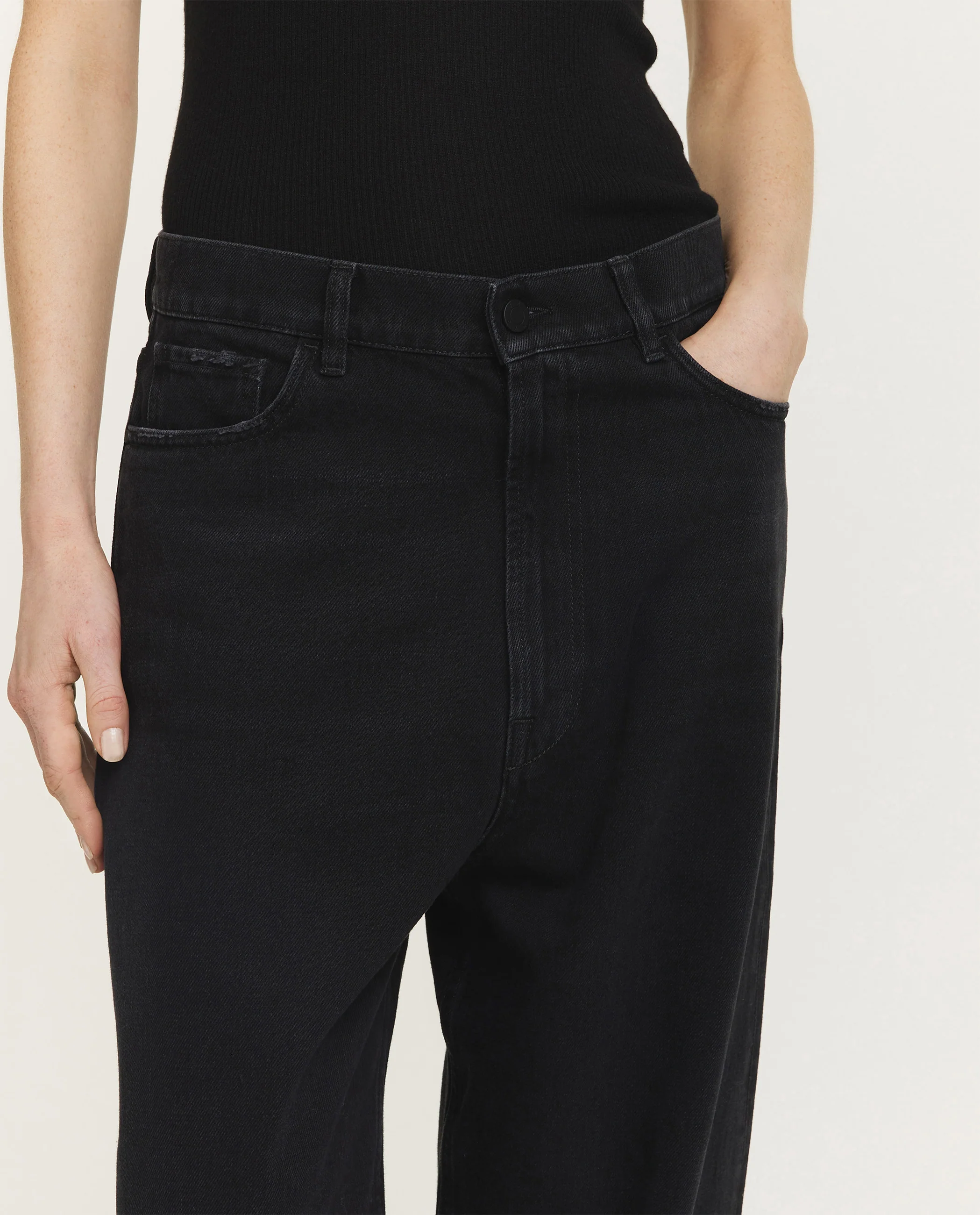 Skater boyfriend jeans - Image 5
