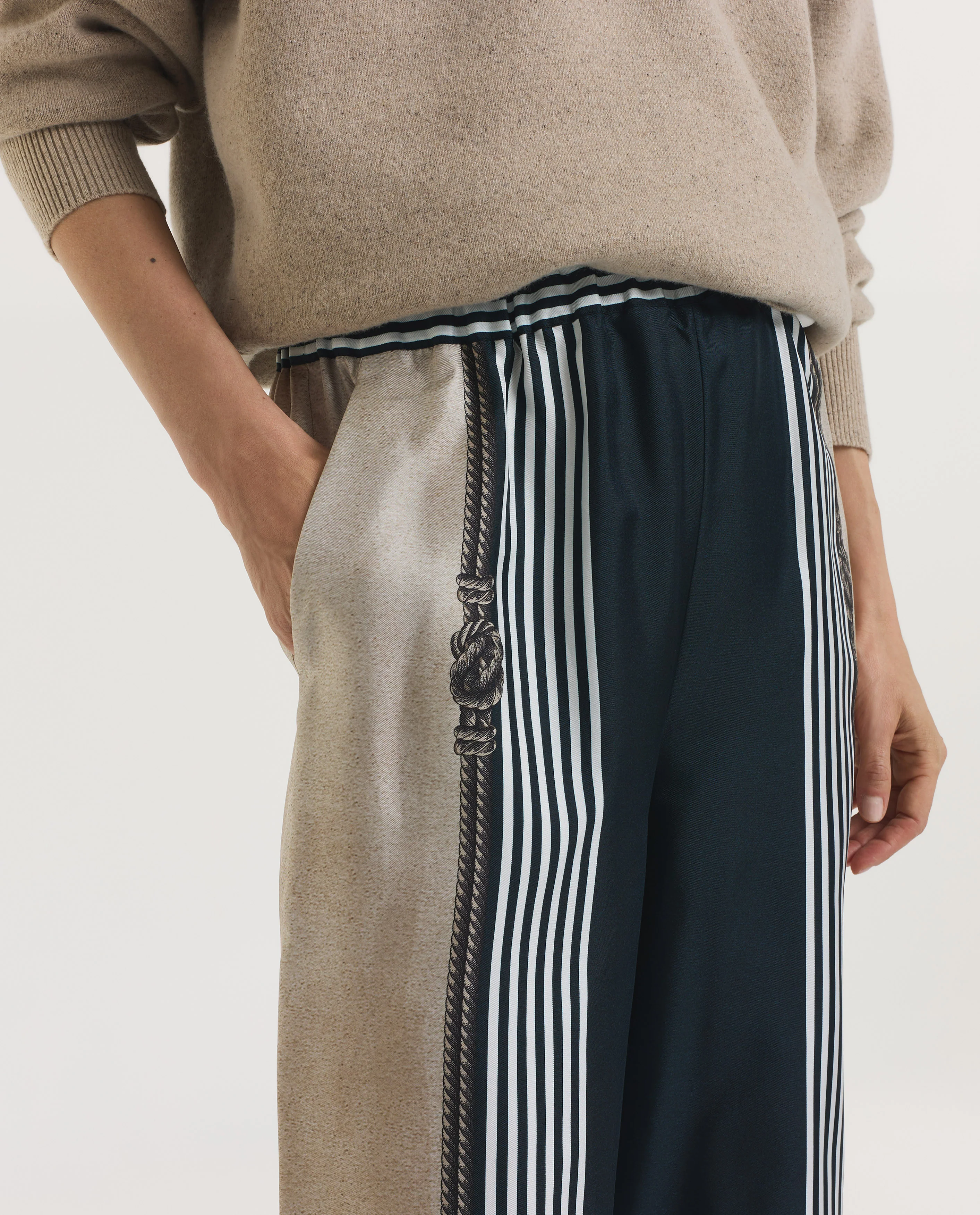 Zijden Broek - Image 4
